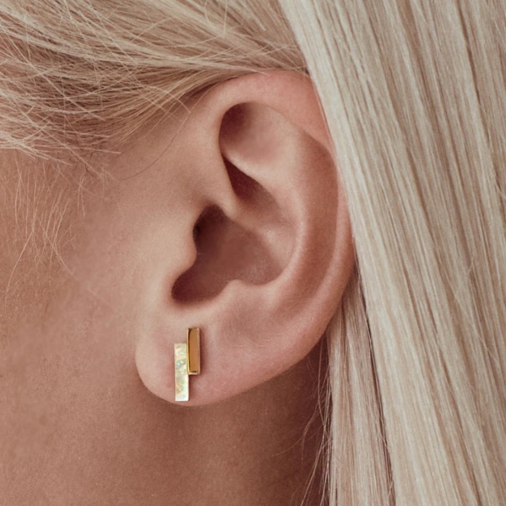 OPAL STUDS - Picture 3 of 4